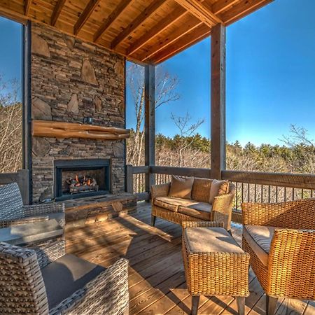 Bear Claw Cabin ブルーリッジ山脈 エクステリア 写真