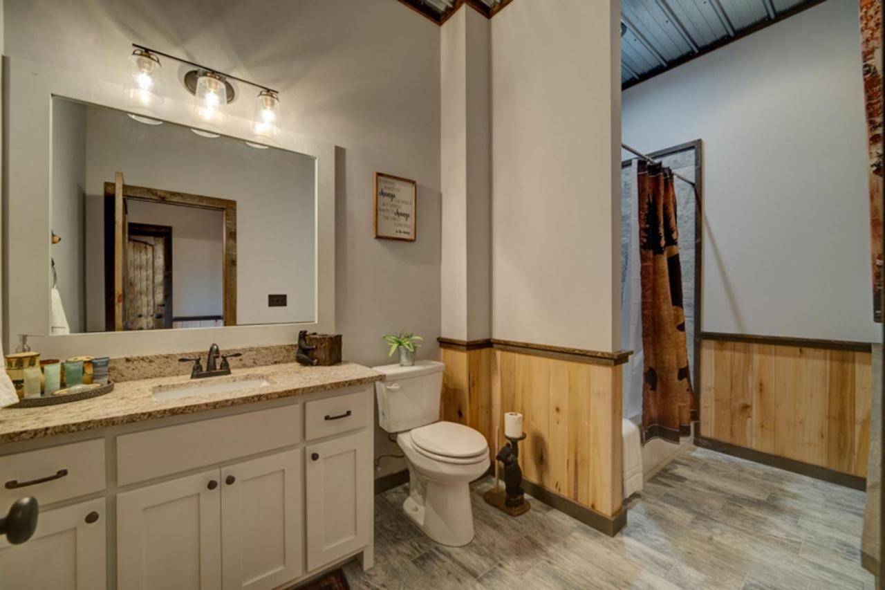 Bear Claw Cabin ブルーリッジ山脈 エクステリア 写真